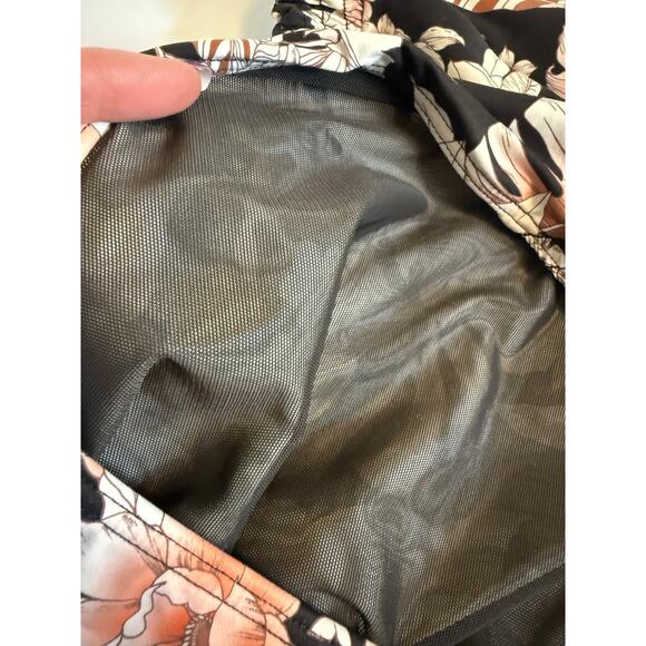 Sea Level Swim Australia Women's Plus 16 Beach Floral Smocked One Piece Swimsuit - Picture 8 of 14